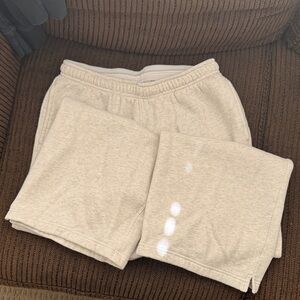 Wild Fable Beige Elastic-Waist Shorts SZ M